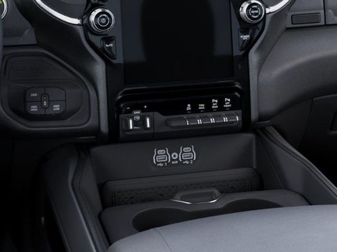 New 2026 RAM 2500 Big Horn AWD/4WD image 24