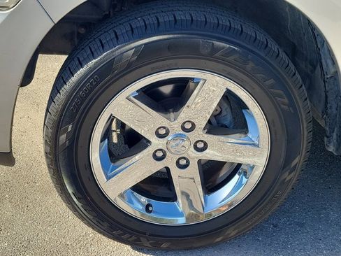 Used 2017 RAM 1500 Express w/ Express Value Package image 10