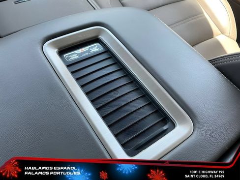 Used 2019 GMC Yukon Denali w/ Denali Ultimate Package AWD/4WD image 37