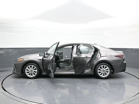 Certified 2023 Toyota Camry LE image 42