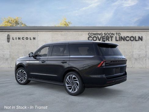 New 2026 Lincoln Navigator Premiere AWD/4WD image 4