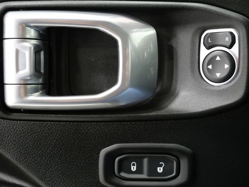 Used 2023 Jeep Wrangler Unlimited Sport AWD/4WD image 14