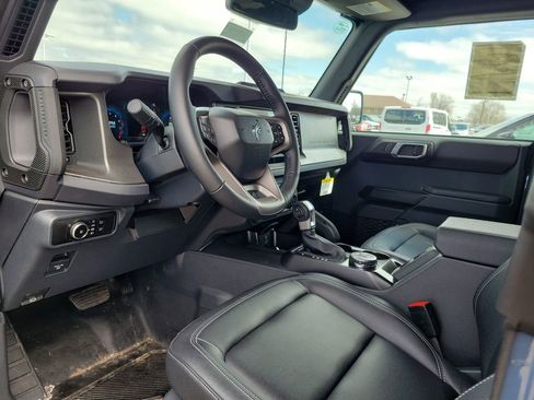 New 2025 Ford Bronco Badlands image 21