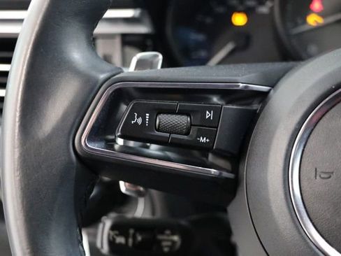 Used 2023 Porsche Macan S AWD/4WD image 21