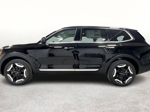 New 2025 Kia Telluride S image 15