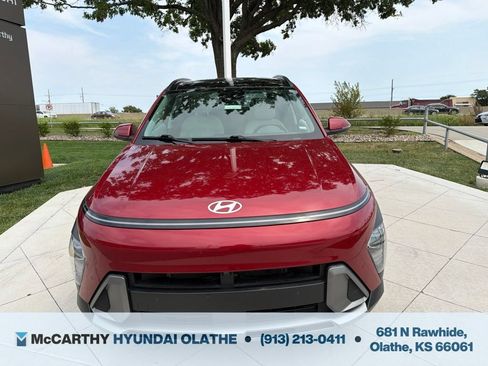 Certified 2024 Hyundai Kona Limited FWD image 12