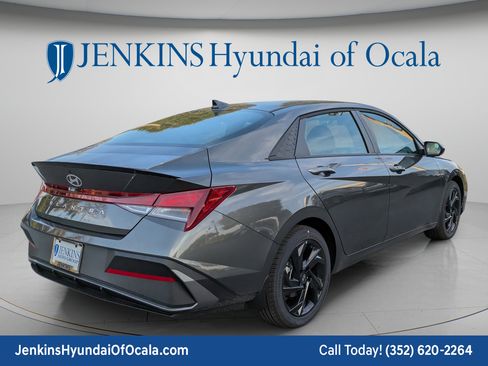 New 2026 Hyundai Elantra Sport FWD image 3