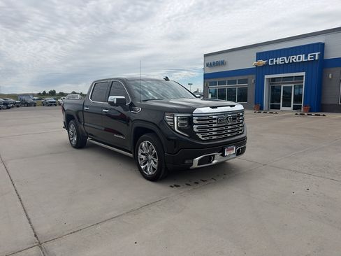 Used 2024 GMC Sierra 1500 Denali AWD/4WD image 7