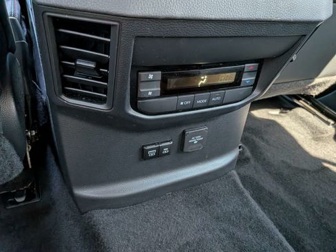 Used 2024 Toyota Sequoia TRD Pro AWD/4WD image 18