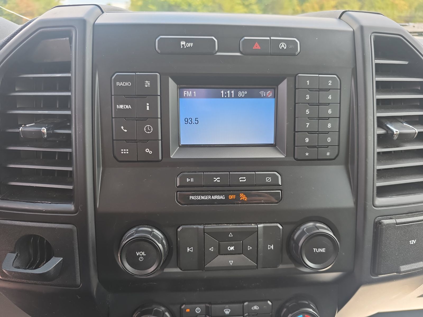 Used 2019 Ford F150 XL w/ Equipment Group 101A Mid RWD image 19