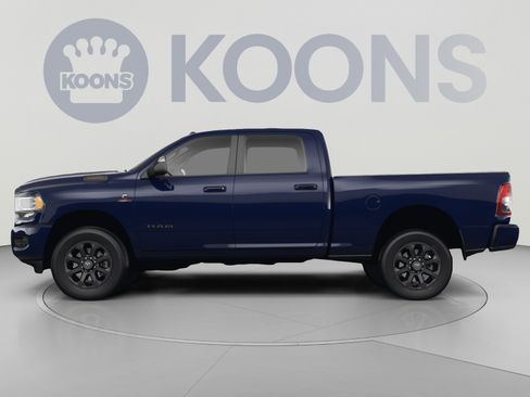 Used 2022 RAM 2500 Big Horn w/ Night Edition AWD/4WD image 2