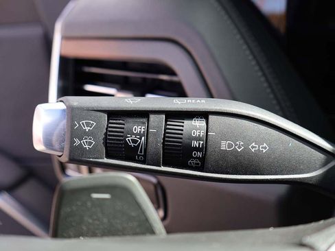 Used 2025 GMC Yukon Denali image 55