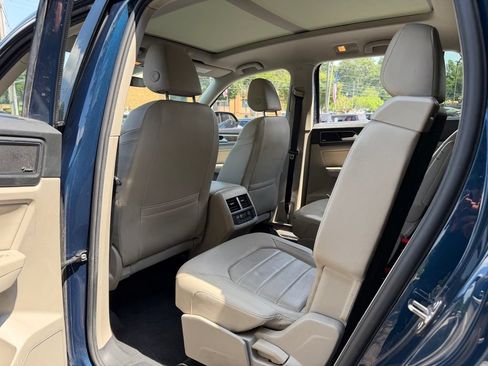 Used 2018 Volkswagen Atlas SEL Premium AWD/4WD image 31