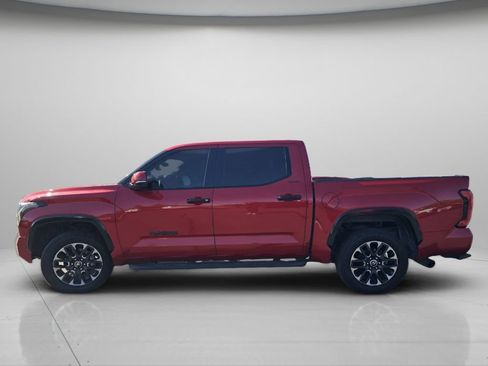 Used 2023 Toyota Tundra Limited AWD/4WD image 23
