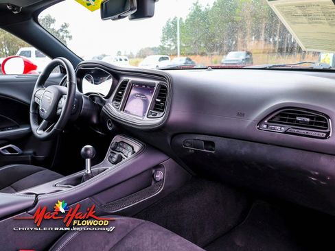 Used 2023 Dodge Challenger R/T w/ Plus Package image 8