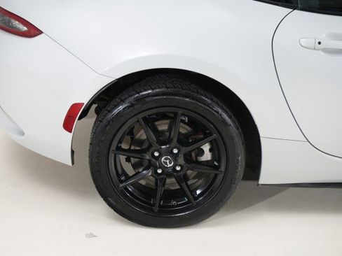 Used 2019 MAZDA MX-5 Miata Sport image 42