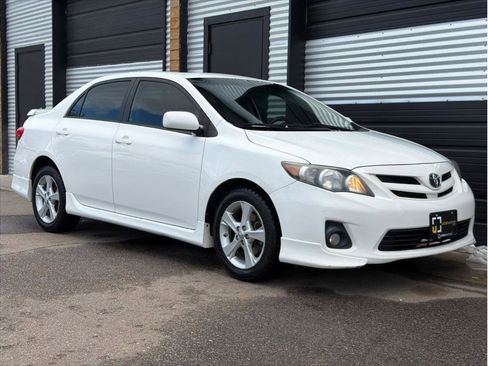 Used 2012 Toyota Corolla S FWD image 11