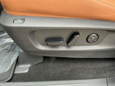 Certified 2026 INFINITI QX60 Autograph w/ Dark Cargo Package image 23