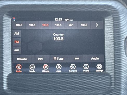 Used 2022 Jeep Wrangler Unlimited Sport AWD/4WD image 22
