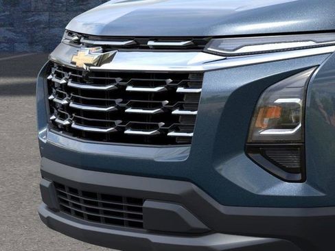 New 2026 Chevrolet Equinox LT FWD image 13