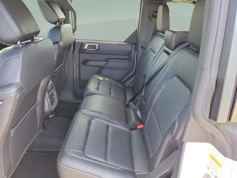 New 2025 Ford Bronco Outer Banks image 23