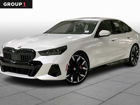 New 2026 BMW 540i xDrive w/ M Sport Package image 1