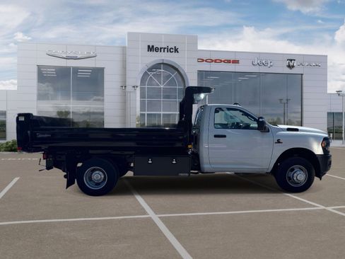 Used 2024 RAM 3500 Tradesman RWD image 6