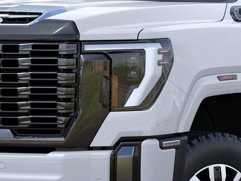New 2026 GMC Sierra 3500 Denali Ultimate AWD/4WD image 10