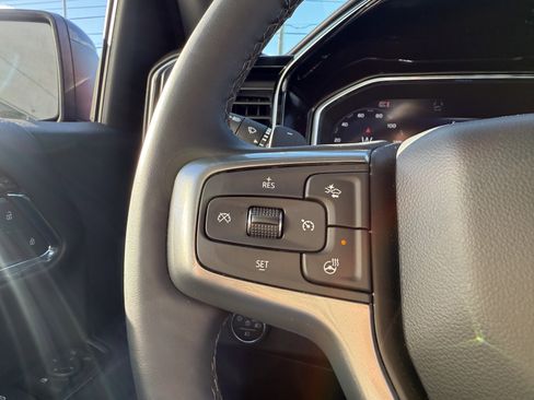 Used 2024 Chevrolet Silverado 1500 LT Trail Boss w/ LT Trail Boss Premium Package image 16