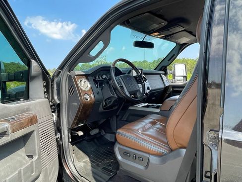 Used 2014 Ford F250 Platinum AWD/4WD image 28