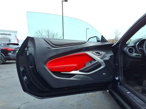 Used 2017 Chevrolet Camaro SS w/ LPO, Ground Effects Package RWD image 25