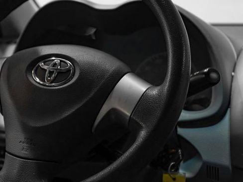 Used 2010 Toyota Corolla LE FWD image 26