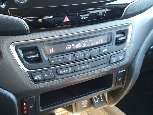 Used 2023 Honda Ridgeline RTL-E image 23