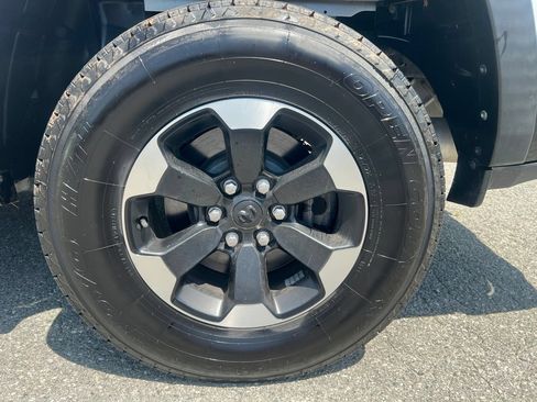 Used 2022 RAM 1500 Rebel AWD/4WD image 18