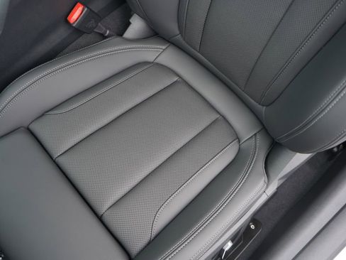 Used 2026 BMW 430i Coupe w/ Parking Assistance Package image 11