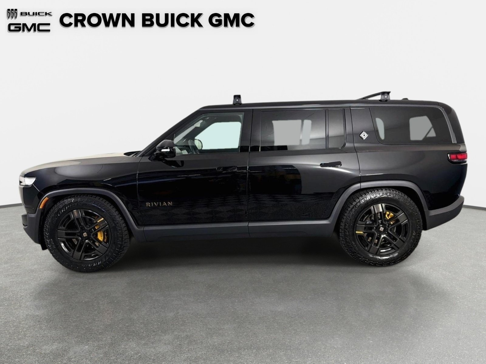 Used 2025 Rivian R1S Premium Dual AWD/4WD image 8