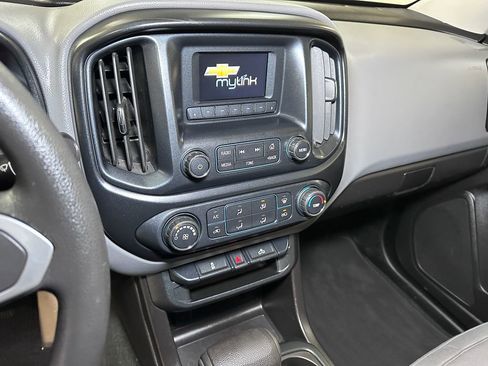 Used 2016 Chevrolet Colorado W/T w/ WT Convenience Package image 37