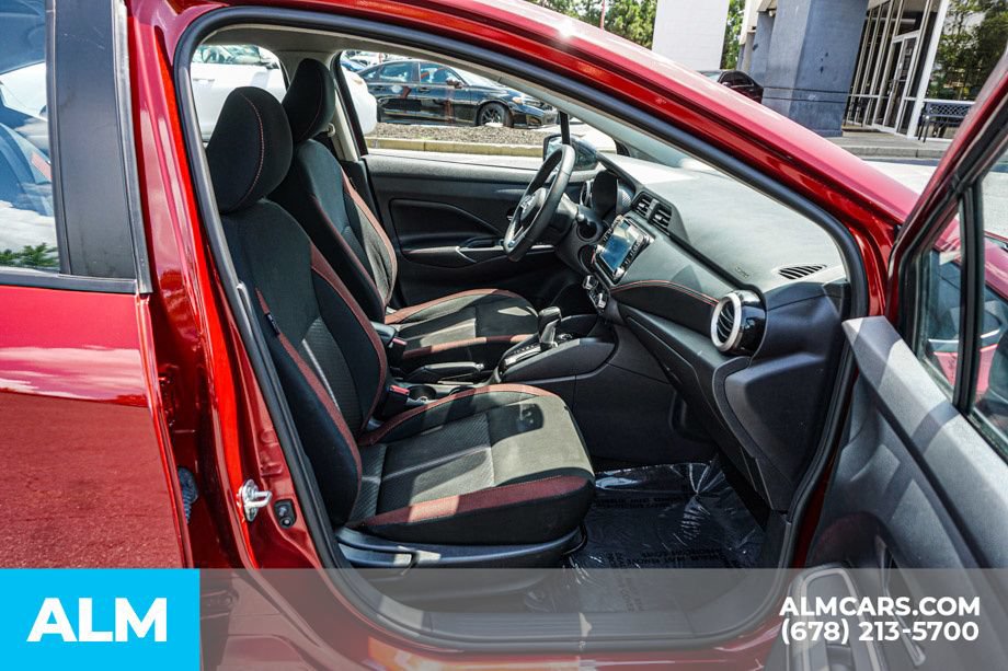 Used 2024 Nissan Versa SR FWD image 22