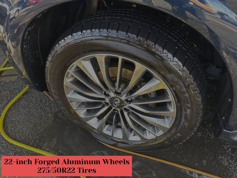 Used 2018 INFINITI QX80 4WD w/ Deluxe Technology Package image 43