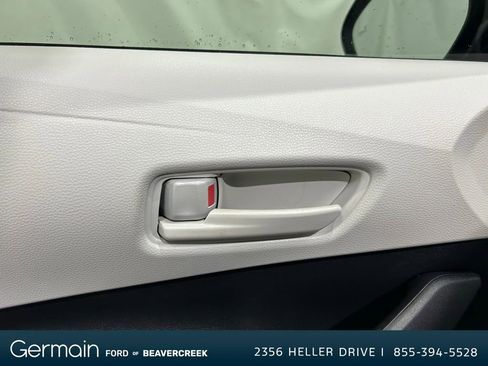 Used 2024 Toyota Corolla LE w/ LE Convenience Package image 15