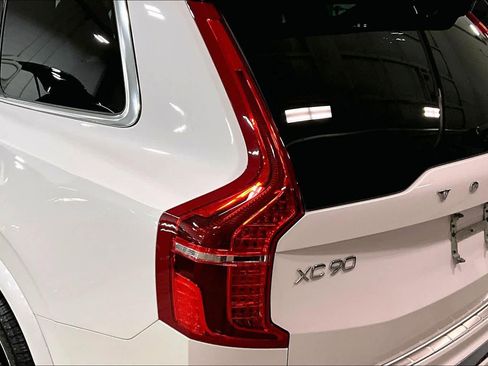 Used 2024 Volvo XC90 T8 Plus w/ Protection Package Premier image 27