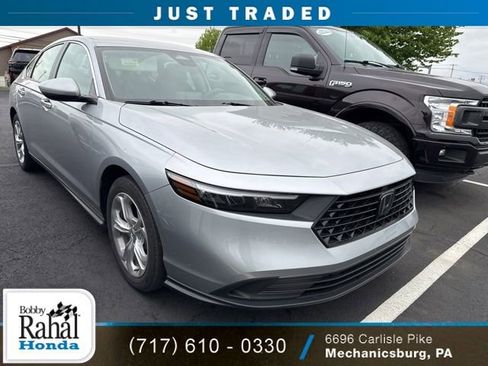 Certified 2023 Honda Accord LX image 1