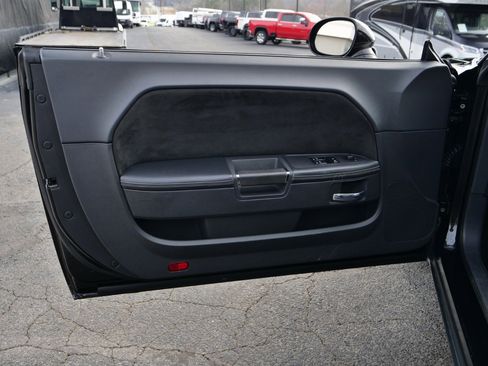 Used 2009 Dodge Challenger SRT8 w/ SRT Option Group II image 20