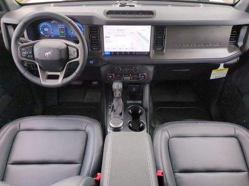 New 2025 Ford Bronco Badlands image 15