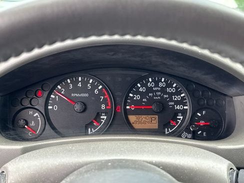 Used 2017 Nissan Frontier SV w/ SV Value Truck Package RWD image 16