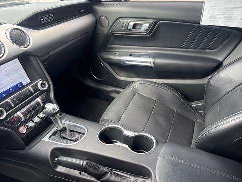 Used 2020 Ford Mustang Premium image 20