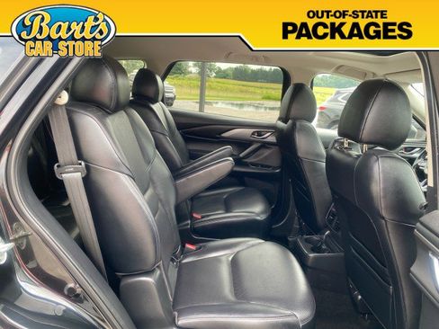 Used 2023 MAZDA CX-9 Touring image 13
