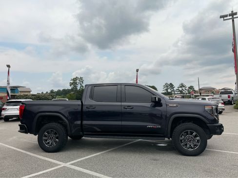 Used 2024 GMC Sierra 1500 AT4X AWD/4WD image 4