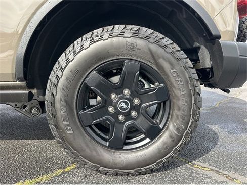 New 2025 Ford Bronco Big Bend w/ Black Diamond Package image 19