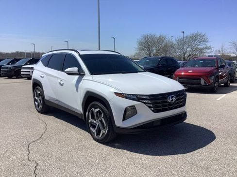 Used 2023 Hyundai Tucson SEL w/ Convenience Package AWD/4WD image 4